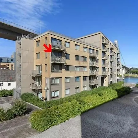 Verven | Harbour View | Balcony | Free Parking Appartement