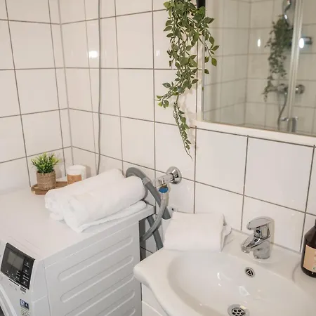 Verven | Harbour View | Balcony | Free Parking *